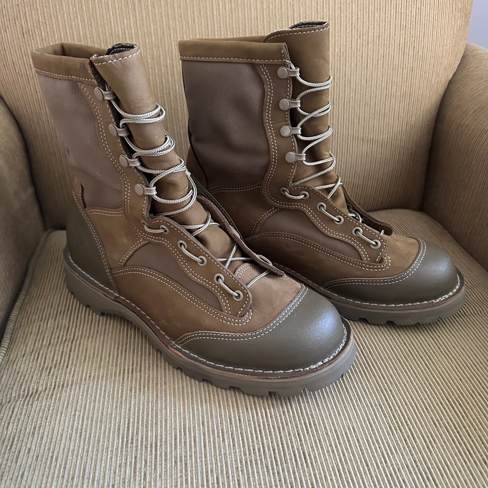 Danner USMC RAT Temperate TW Boots Brown Gore-Tex Vibram 15660X Mens 12 R